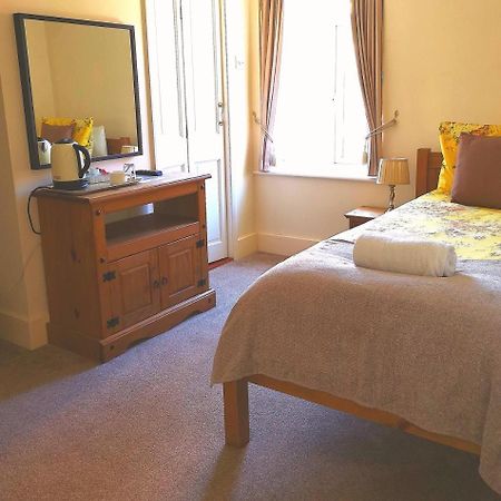 The White Lodge Southsea พอร์ตสมัธ ภายนอก รูปภาพ