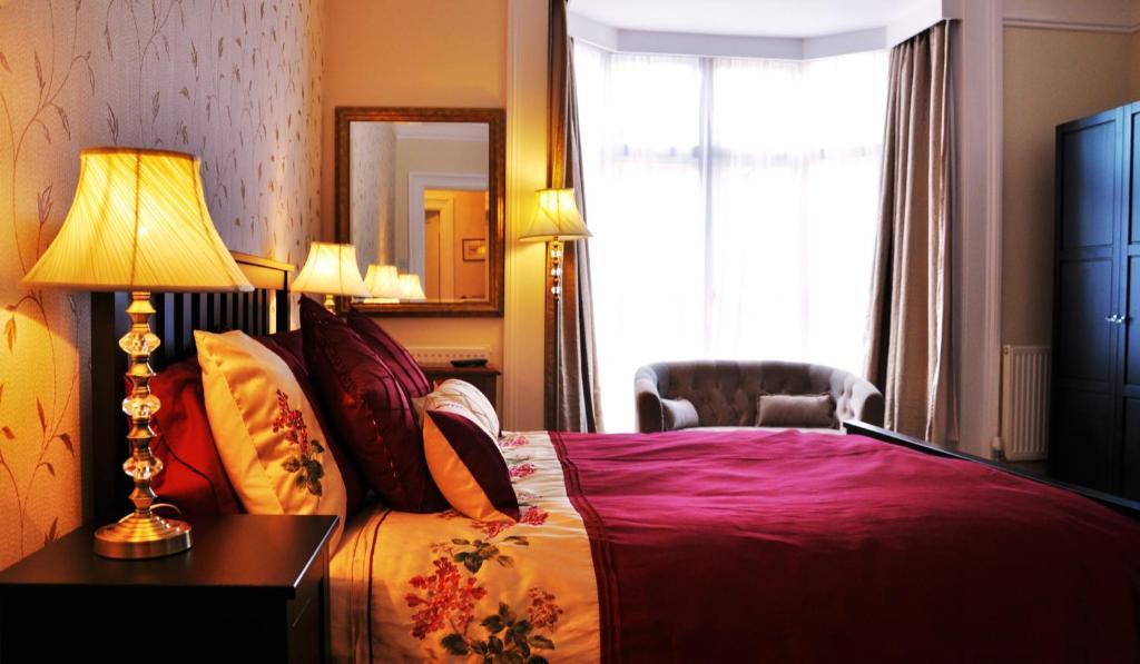 The White Lodge Southsea พอร์ตสมัธ ห้อง รูปภาพ