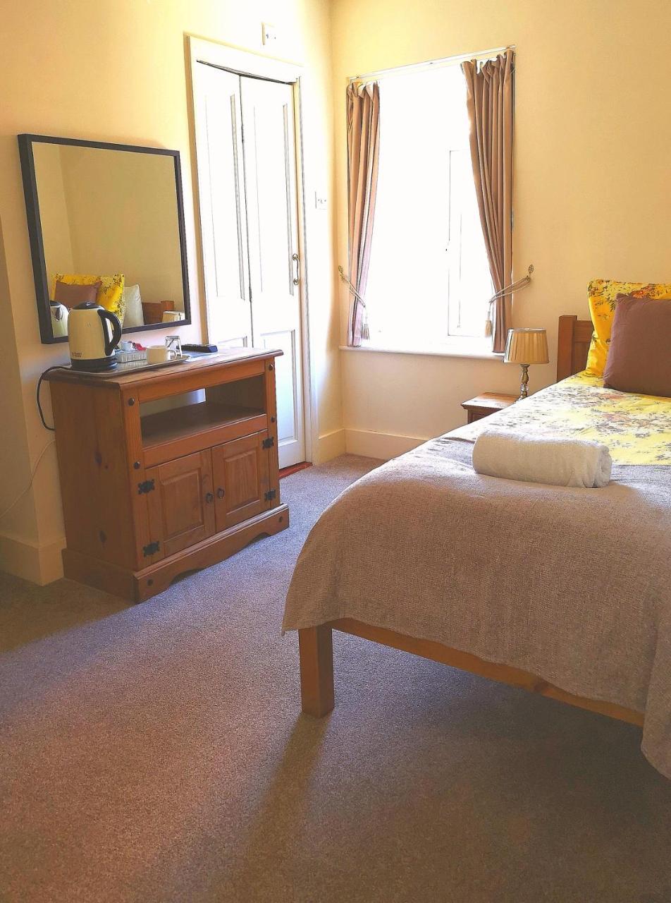 The White Lodge Southsea พอร์ตสมัธ ภายนอก รูปภาพ